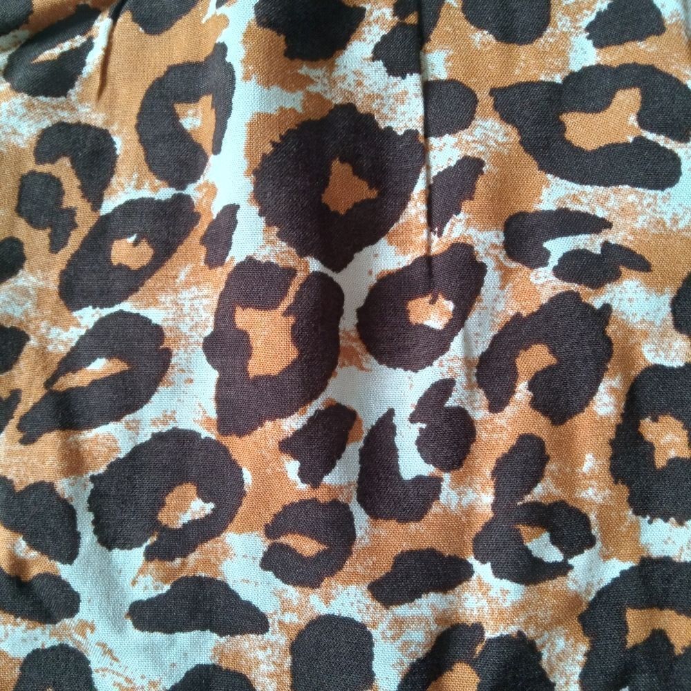 Intro. Brown Black Leopard Animal Print High Low Hem Plus Size Skirt Women's 3X - Picture 10 of 13